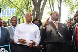 Eric adams gives reporters a tour of the brooklyn apartment he says he shares with his son, june 10, 2021. H891sozx4ylkgm