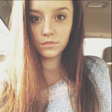 Jillian Lombard (jillianlaceyy)