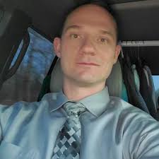 1621511147-avatar-christopherb393.jpg?twic=v1/output=image/crop=1635x1635@276x522/cover=512x512&v=2