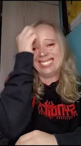 Was ein Spaß 😂nur durch einen Filter, der uns völlig aus der Bahn bringt  🤣#comdey #humor #filte #lachen #lachenistgesund #lachenbisderarztkommt  #orginalsound #original #keinfake #soeinspaß #lol #meme ...