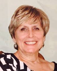 Cyndi Waters's Instagram, Twitter & Facebook