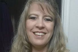 Laura Midkiff's Instagram, Twitter & Facebook