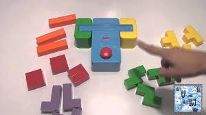 Trasladar este concepto a un juego de mesa se antoja cuanto menos complicado. Tetris Blocks Juego De Mesa Infantil Youtube