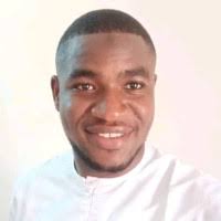 1000+ perfiles de «Macalou»