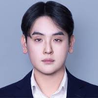 Aidan”님의 프로필 400+