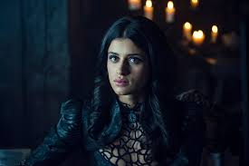 Сериал «анна болейн», в котором королеву англии сыграла темнокожая актриса, получил 1,2 балла из 10 на imdb. Jennifer Na Novyh Kadrah Seriala The Witcher Ot Netflix