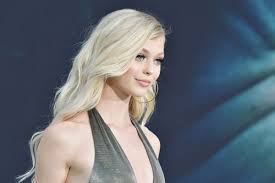 Here S Everything You Didn T Know About Loren Gray Livingly His parents are albert and darla deloera and his sisters devyn and nhala formed the pop duo delora. you didn t know about loren gray livingly