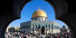 Jāmi' 'ābidīn ist eine moschee in palästina und hat eine höhe von 803 meter. Saudischer Journalist Von Palastinensern Attackiert Judische Allgemeine