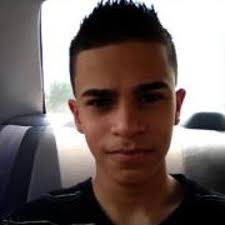 Stream Emanuel Velez 2 music