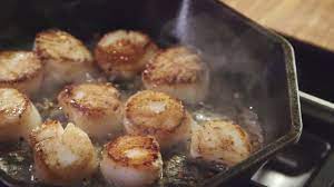 May 30, 2013 · i threw it in a hot iron skillet with just a little oil for a minute or two per side to give it a good reverse sear. Pan Fried Scallops Finex 8 Cast Iron Skillet Youtube