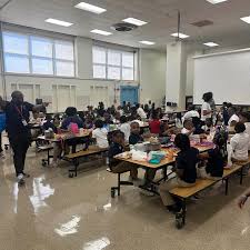 The Woodridge Eagles are ready to soar this school year! We loved seeing  all the happy faces throughout the building. 🦅 #BackToSchool #EaglePride  #friendshipproud #dccharterproud