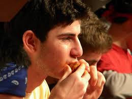 Chen heroically captures his third Wing Bowl crown