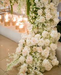 We use cookies to provide you with the best possible experience. Suzy Daniel S Glamorous White And Gold Wedding Reception Eddie Zaratsian Lifestyle Design