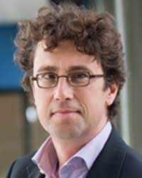 The strengths and difficulties questionnaire (sdq) is a mental health screening tool for use with children and adolescents. Robert Vermeiren Leiden University