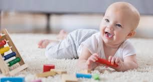 baby milestones one to six months babycentre uk