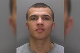 Murder accused 'threatened grave violence to punish grassing', jury hears