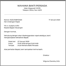 Berikut beberapa contoh surat setengah resmi yang bisa sobat kosngosan jadikan sebagai preferensi : Download 15 Contoh Surat Resmi Undangan Sekolah Kenegaraan Dinas