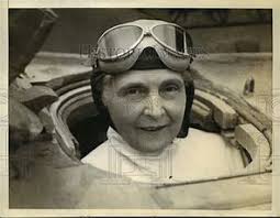 RoyaltyRobert Blogger and Writer