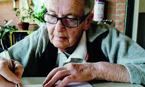 Quegli amici “di penna”: lettere e felicità per combattere il disagio  sociale