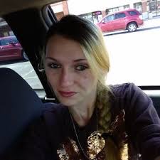 alicia rowe (@aliciar77197786)