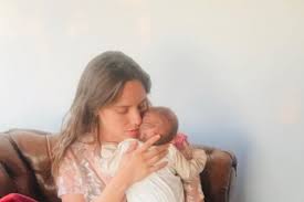 Gonzalo valenzuela y su novia maría gracia omegna están esperando su primer hijo juntos, aseguraron en confrontados (el nueve). Maria Gracia Omegna Mostro Lo Grande Que Esta Su Hija Anka M360 Cl