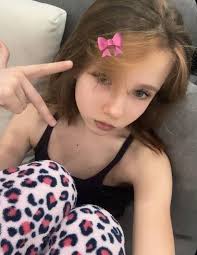 need someone to satisfy me. 🥺