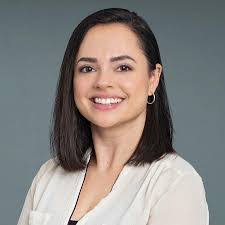 Lisa Kump's Instagram, Twitter & Facebook