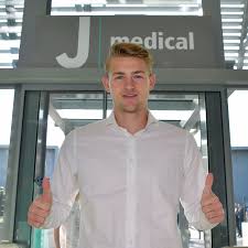 Check out his latest detailed stats including goals, assists, strengths & weaknesses and match ratings. Matthijs De Ligt Undergoing Medical Ahead Of Juventus Transfer Black White Read All Over