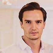 1100+ "Chovanec" profiles