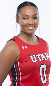 Kiana Moore's Instagram, Twitter & Facebook