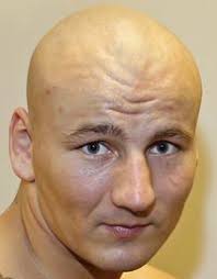 O pięściarzu z wieliczki już dzisiaj można nakręcić film biograficzny, ponieważ jego życie to jedna, wielka, pełna przygód historia. Boxrec Artur Szpilka
