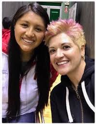 Amy Burnett's Instagram, Twitter & Facebook