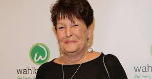 Alma wahlberg sick, cancer, net worth, weight loss, health, children, family. What Happened To Alma Wahlberg Donnie And Mark Wahlberg S Mother