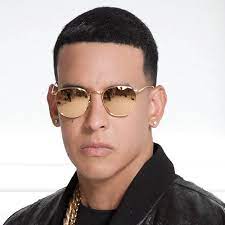 Winner Latin Rhythm Artist Of The Year Solo The Billboard Latin Music Awards 2018 Daddy Yankee Daddy Yankee Daddy Latin Artists