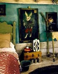 (shop can be found here: Alice In Wonderland Bedroom Ideas