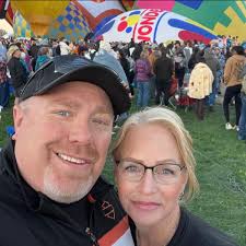 Front signals for relocation to look like an SG