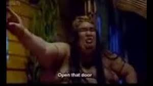 Pak mor who was injured heads to the river bank and starts to chant some black magic. Jangan Pandang Belakang Congkak Fersi Comedy Youtube