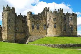 Find photos of harry potter castle. 11 Places Every Harry Potter Fan Must Visit Not Only In Scotland