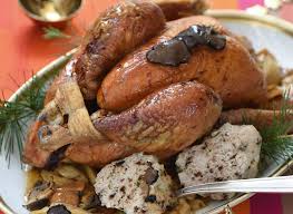 Comment Preparer Un Chapon Farci Aux Cepes Et Truffes Recette Recette Recette Chapon Recette Chapon Farci Farce Pour Chapon