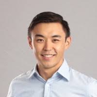 Justin Dee's Instagram, Twitter & Facebook