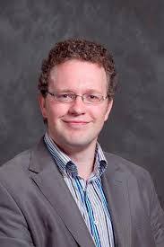 Ken Rooney's Instagram, Twitter & Facebook