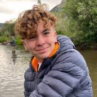 Daniel Hotz's Instagram, Twitter & Facebook