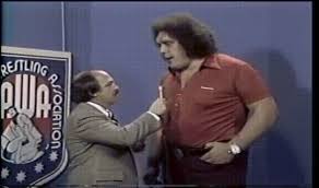 We would like to show you a description here but the site won't allow us. The Size Of Andre The Giants Hands Gifs