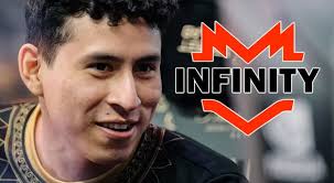 Chris Luck a Infinity: "Se hubieran quedado con el moticuco"