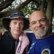 Lori Horning's Instagram, Twitter & Facebook