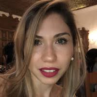 60+ perfiles de «Claudia Corral»