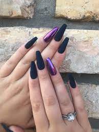 We recommend you to use acrylic gel when you are creating this outstanding look for your nails. Shared By Mvrlenkv1 Find Images And Videos On We Heart It The App To Get Lost In What You Love Pink Chrome Nails Purple Chrome Nails Black And Purple Nails