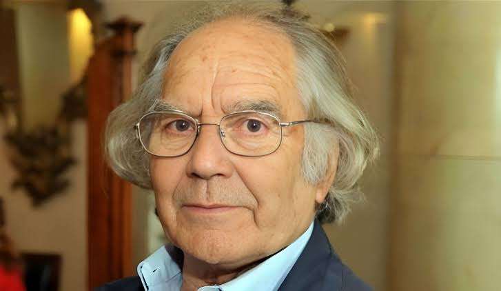 Adolfo Pérez Esquivel, distinguido con el Nobel de la Paz en 1980., generada por IA