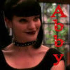 Angela Sciuto (@iheartmcabby)