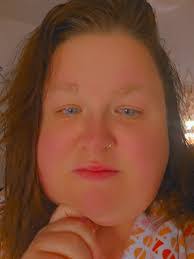 Tabitha Chase's Instagram, Twitter & Facebook